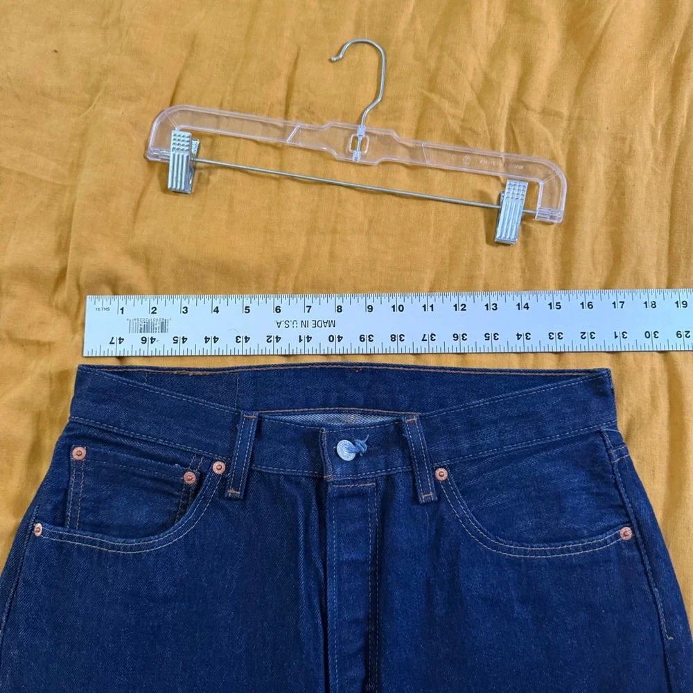 Levis 501 Original Fit Mens Jeans Dark Indigo Blue Straight Leg 33x30 Button Fly